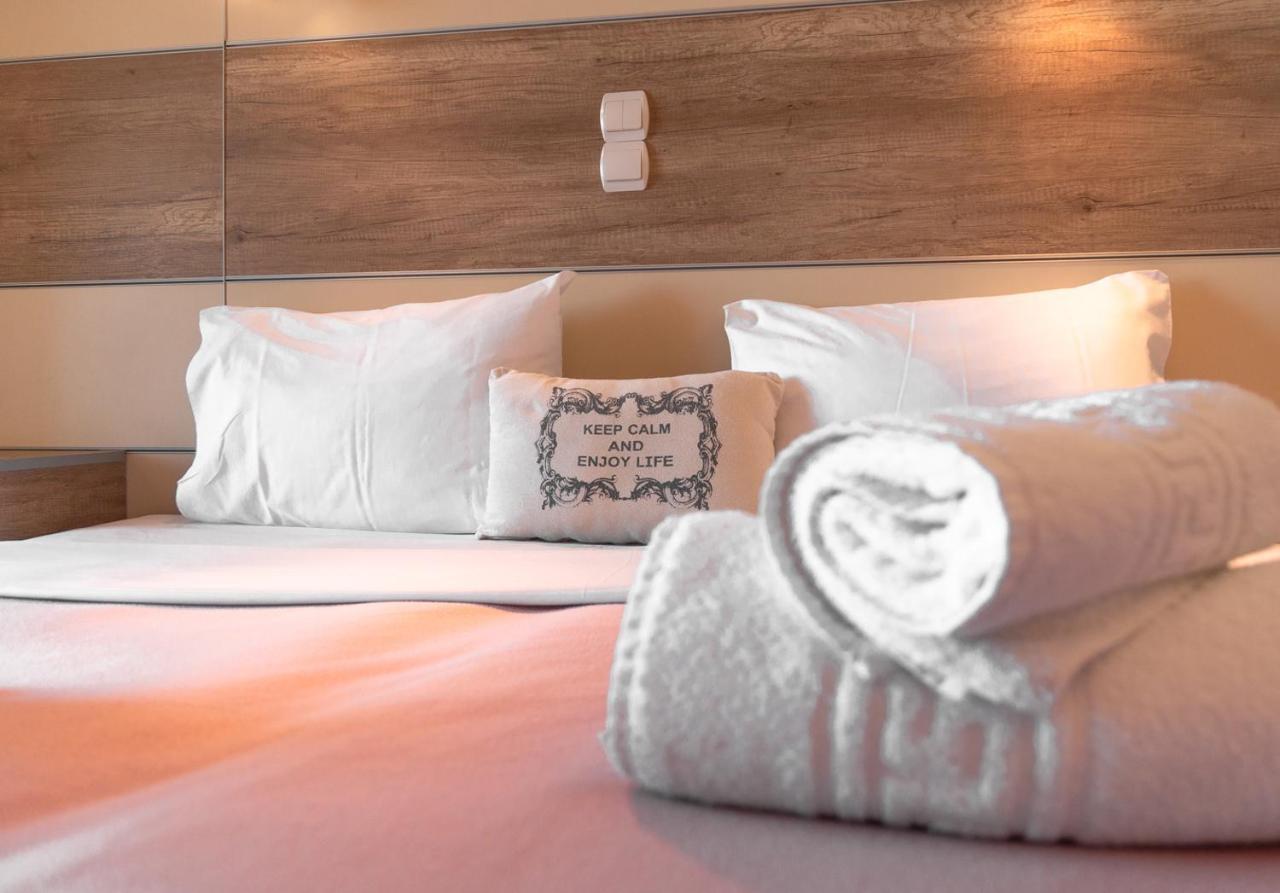Aparthotel Catamaran Corfu