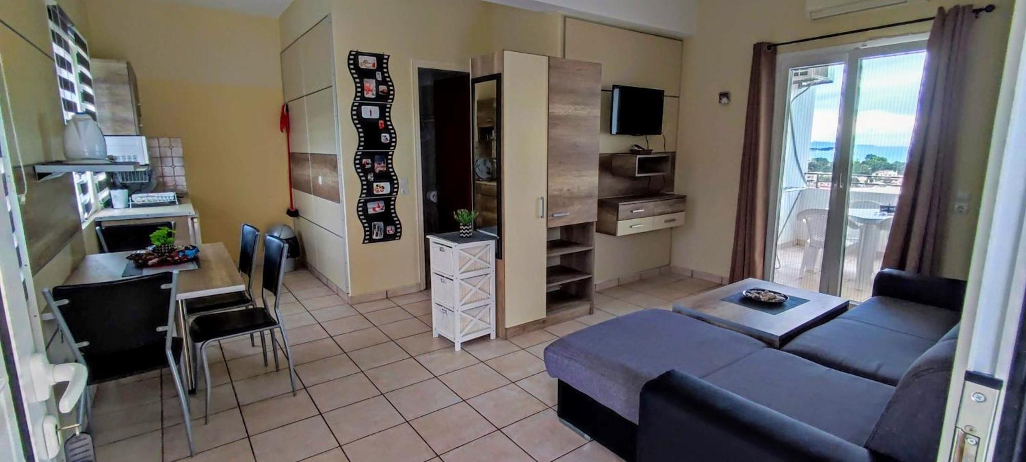 Aparthotel Catamaran Corfu